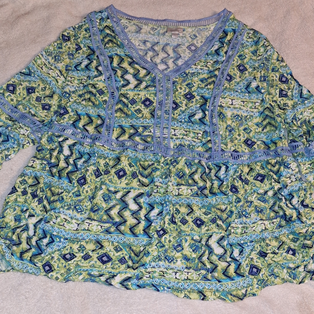 Avenue Vibrant Green and Blue Patterned Blouse